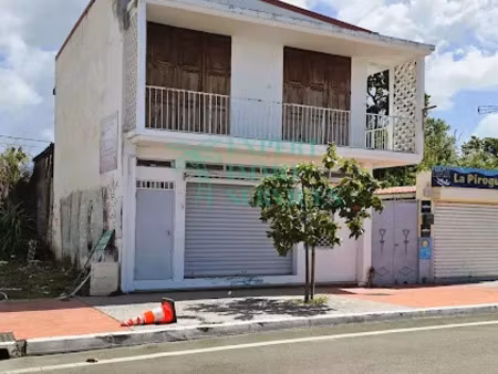 location locaux professionnels 47.23 m² à grand bourg (97112)  832 €