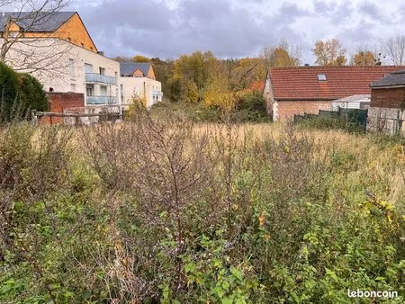 terrain 555m2 à proximité immédiate de carrefour market