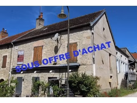 dpt côte d'or (21)  à vendre proche pombieres les dijon  immeuble p16 de 402 m²