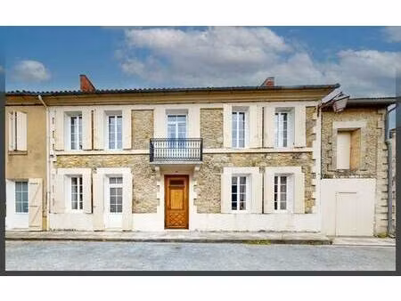 maison de ville à vendre