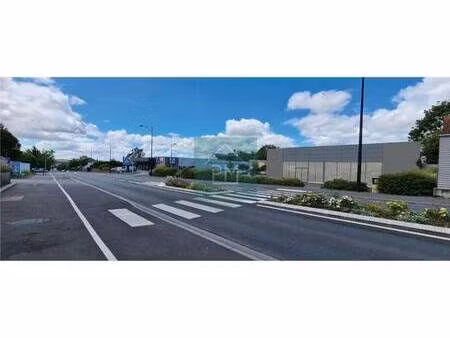 local commercial à louer