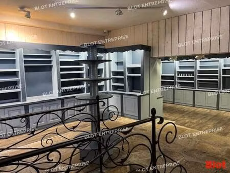 local commercial à louer