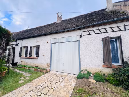 a vendre nailly - maison de village