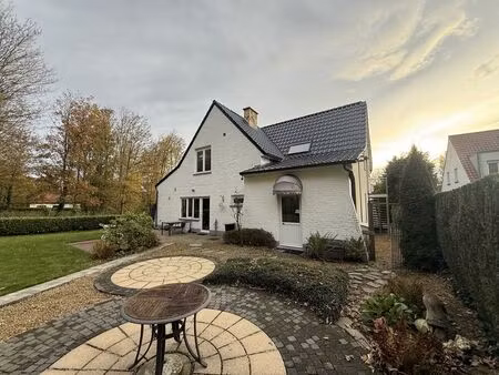 maison à louer à overijse € 2.300 (lgrsg) - latour & petit bxl location | zimmo