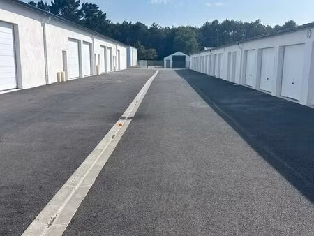 garage box de stockage