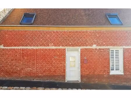 location maison  m² t-3 à remy  822 €