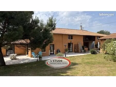 propriété 10 pièces 267 m²