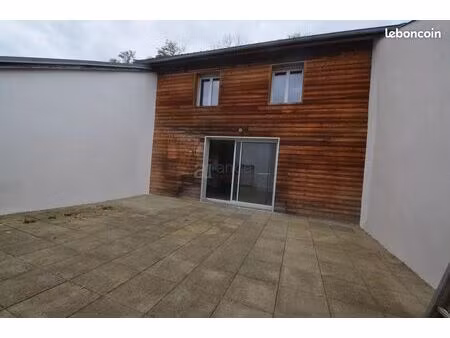 immeuble 160 m² neuville-sur-ain