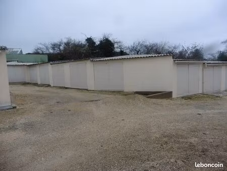 lot 23 garages à bourges