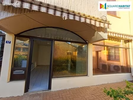 local commercial 30 m²