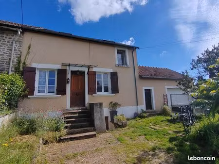 propriété 5 pièces 105 m²