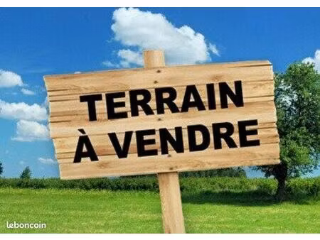 terrain 1483 m² dremil-lafage