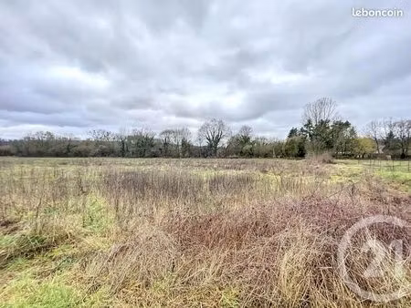 terrain 752 m² saint sauveur