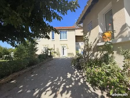 gîte 9 pièces 190 m²