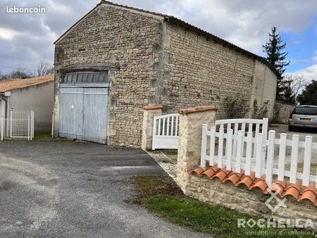 grange 1 pièce 172 m²