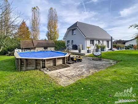 maison 6 pièces 130 m²