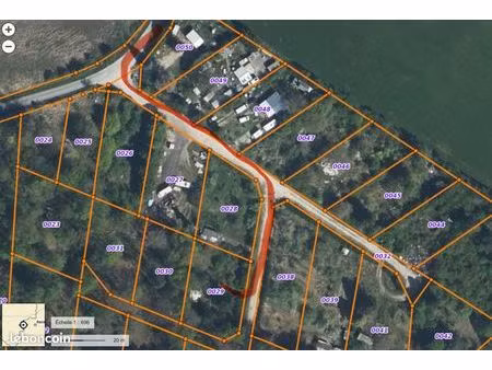 terrain 1040 m² crugny