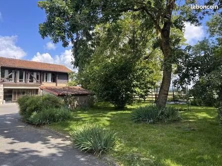 ferme 7 pièces 228 m²