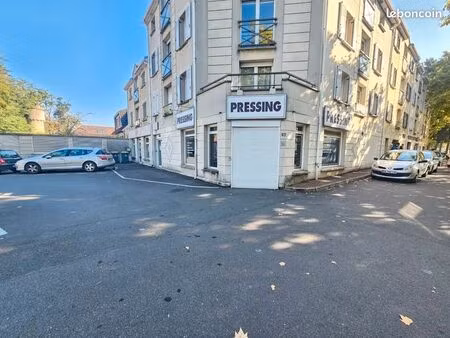 local commercial 100 m²