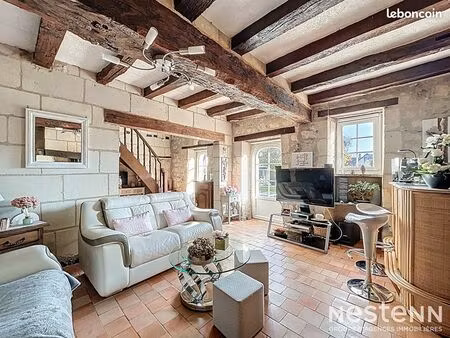 propriété 11 pièces 243 m²