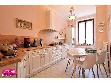 appartement 5 pièces 117 m²