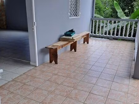 à louer – grand f3 à rivière-pilote