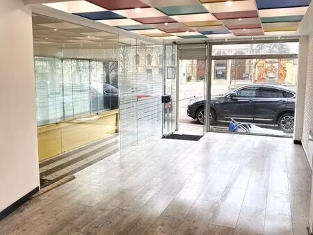 local commercial 74 m² noyon