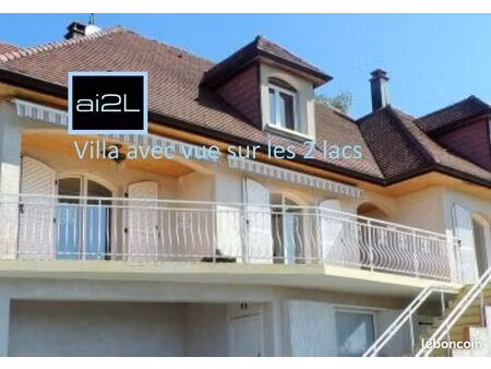 villa avec vue sur les 2 lacs