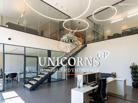 bureaux 280 m²