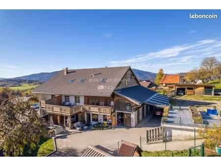 ferme 6 pièces 225 m²