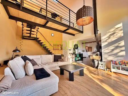 ferme 4 pièces 150 m²