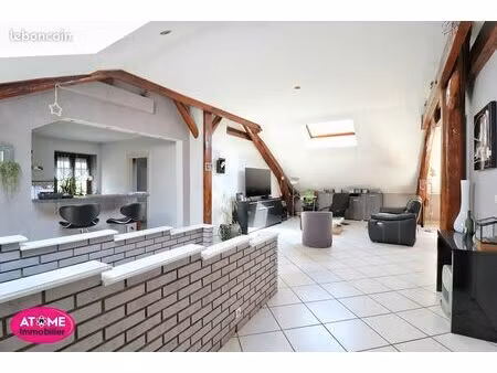 loft/atelier/surface 5 pièces 130 m²