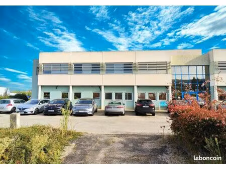 à vendre - bureaux lumineux 192 m² - agen / estillac (agropole)
