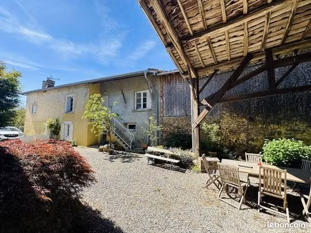 propriété 12 pièces 300 m²