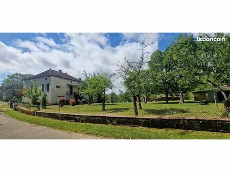 maison 6 pièces 115 m²