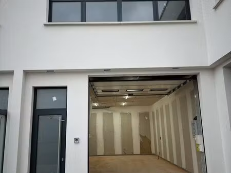depot bureau garage 100m2