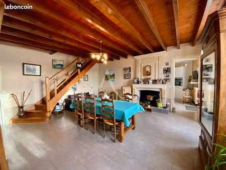 propriété 5 pièces 130 m²