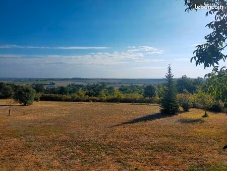 terrain 1 600 m² saint fort sur le ne