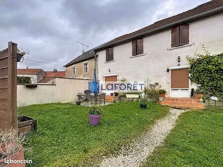 immeuble 10 pièces 296 m²