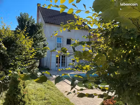 maison 5 pièces 92 m²
