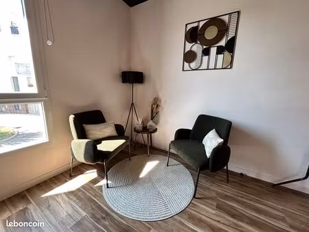 location partagée bureau 16 m² – cabinet pluridisciplinaire voiron