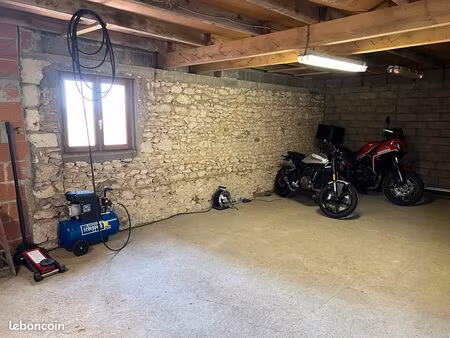 emplacements d'hivernage pour moto et scooter