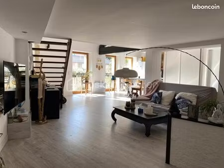 appartement 4 pièces 101 m²