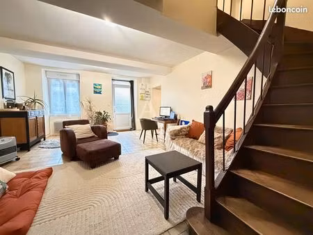 maison 4 pièces 93 m²