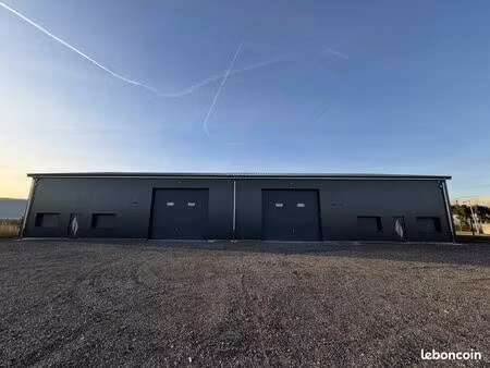 local commercial 684m² toul