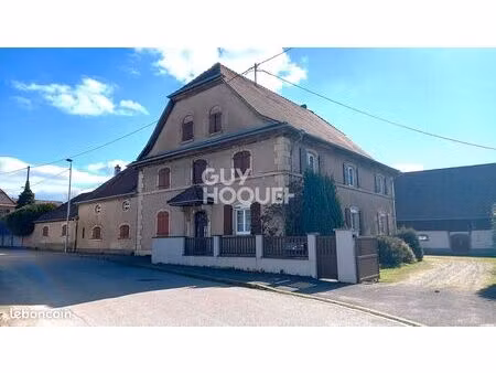 propriété 10 pièces 335 m²
