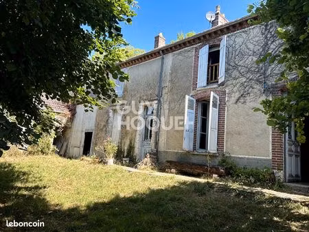 propriété 9 pièces 218 m²