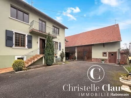 propriété 6 pièces 114 m²