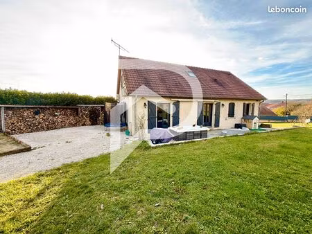 pavillon 6 pièces 152 m²