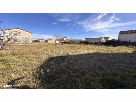 terrain 520 m² bourg les valence